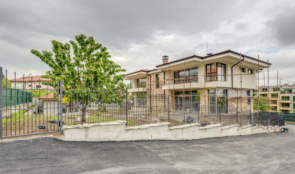 Open House Day - Family House in Dragalevtsi - image 4