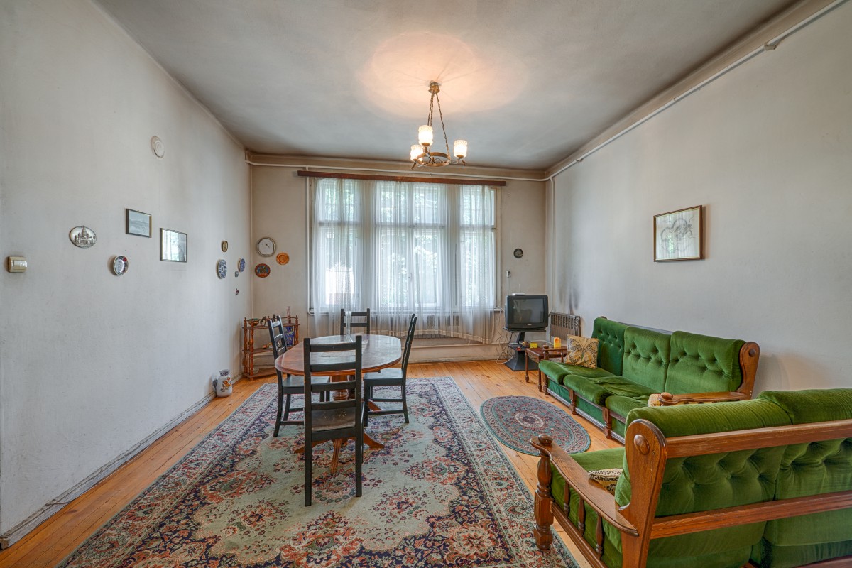 Open House Day - aristocratic apartment in the center of Sofia - image 3