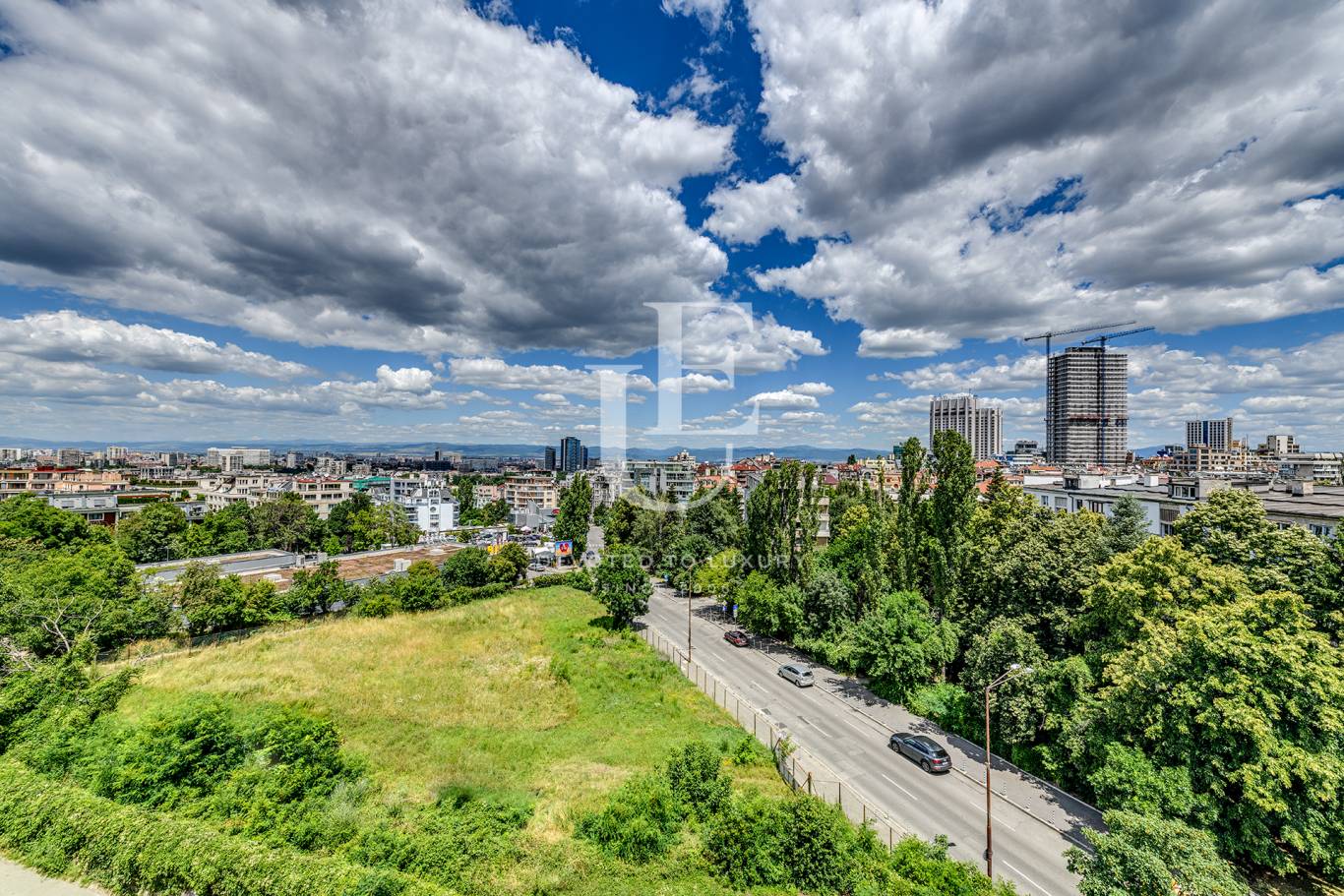 Апартамент за продажба в София, Лозенец - код на имота: E17292 - image 1