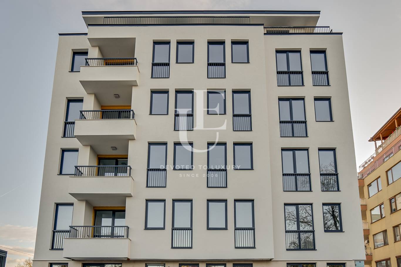 Апартамент за продажба в София, Кръстова вада - код на имота: E18718 - image 2