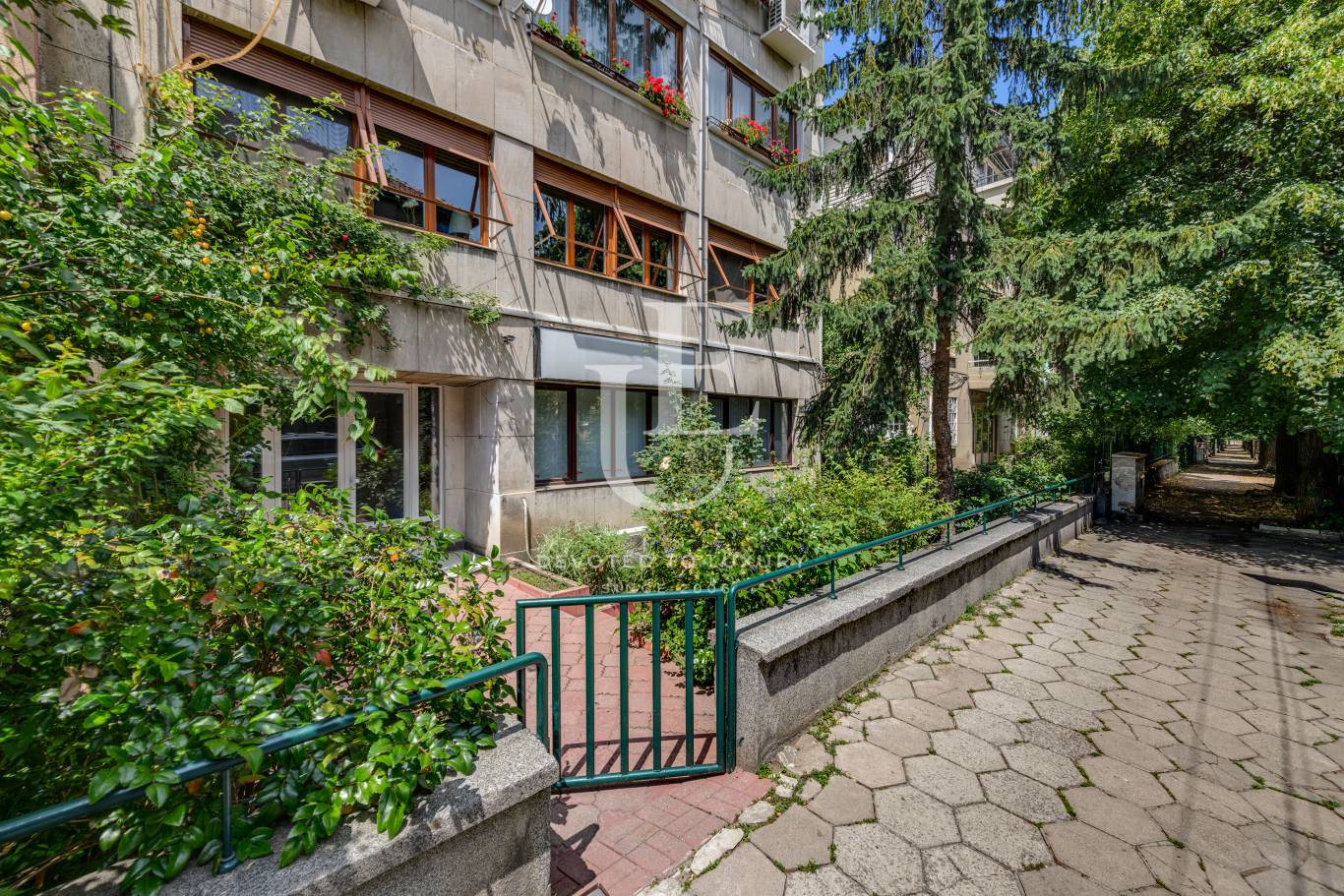 Апартамент за продажба в София, Лозенец - код на имота: E17807 - image 2