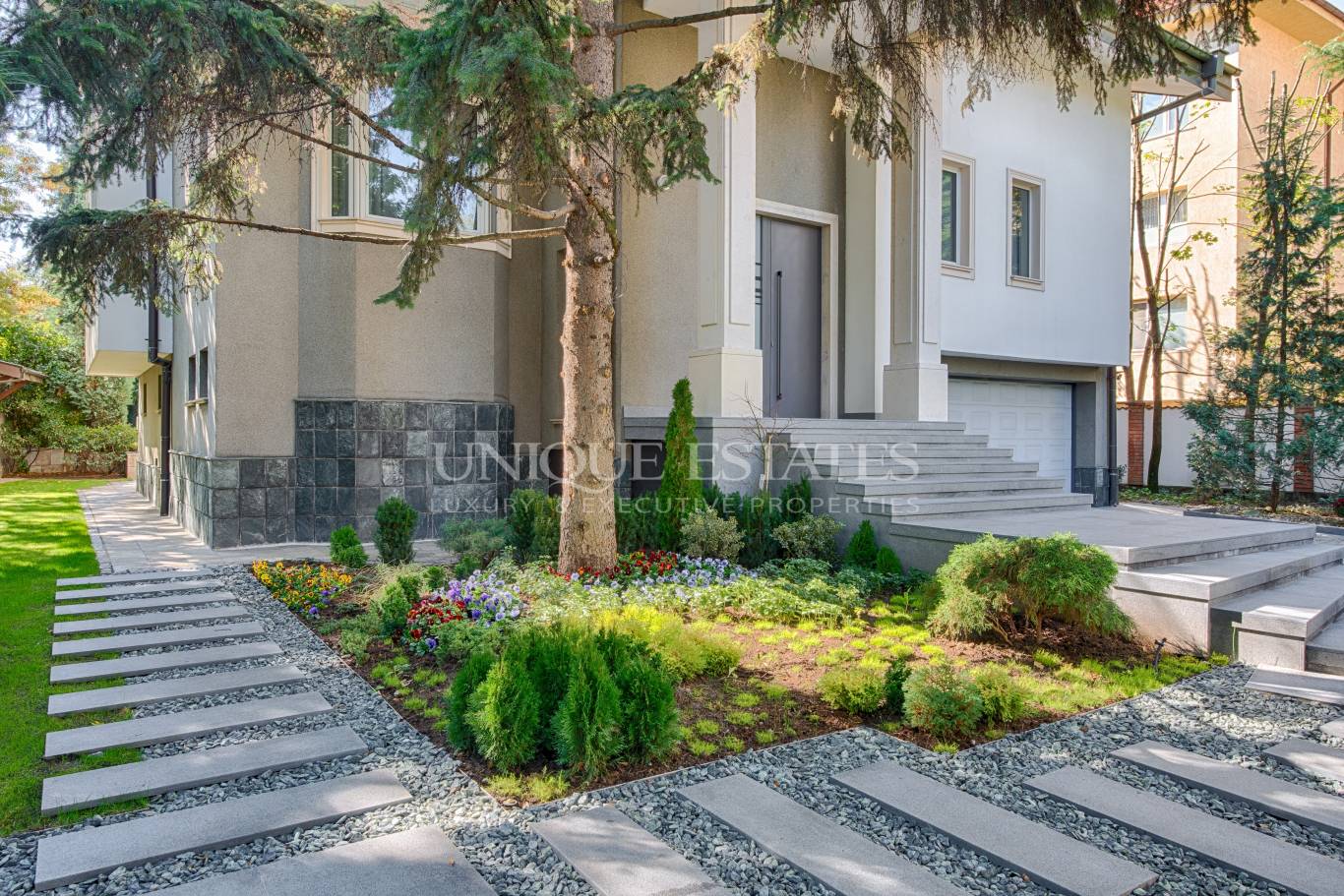 Къща за продажба в София, Витоша - код на имота: K10753 - image 2