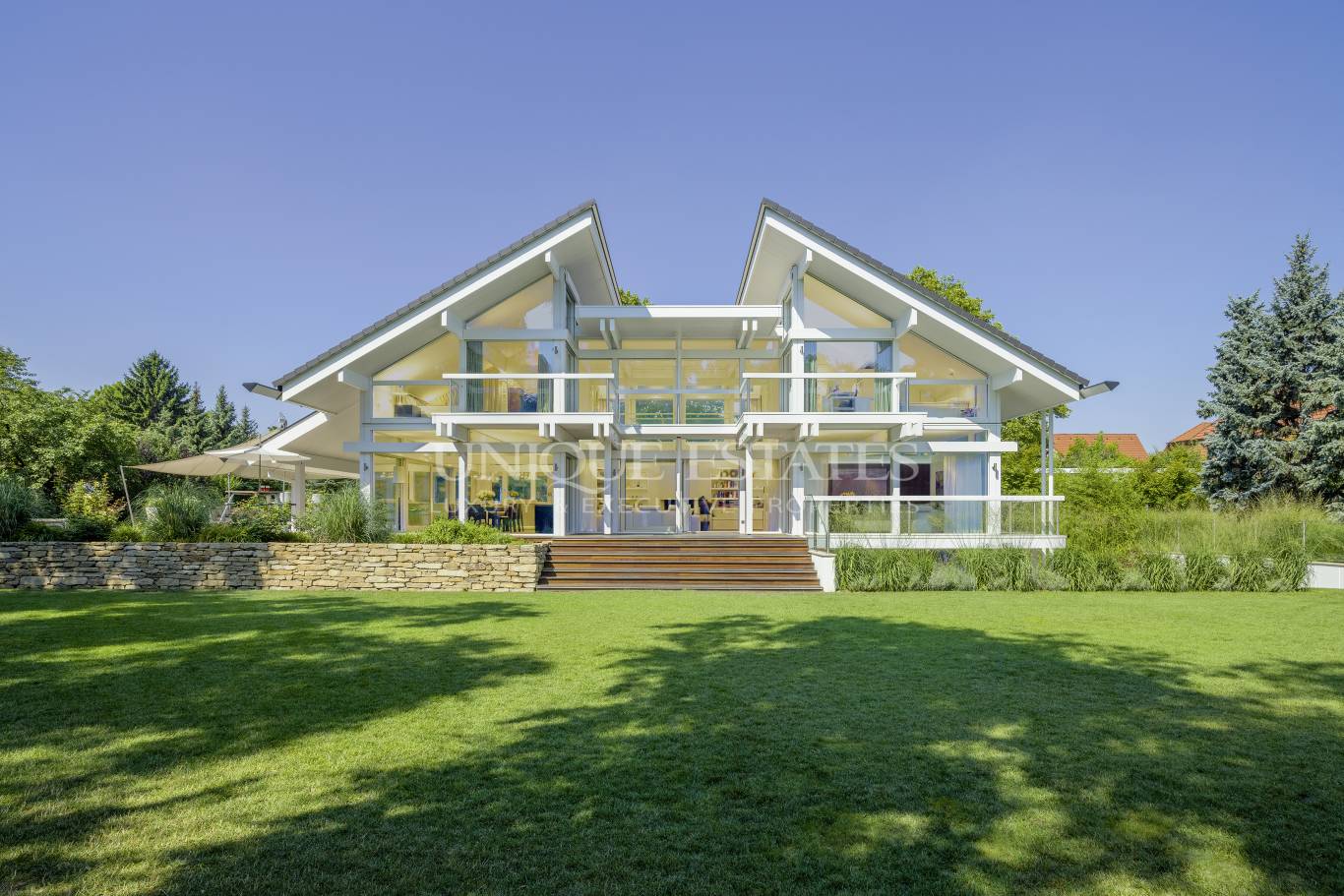 K12063 Panoramic Building Plot With A Project For Huf Haus