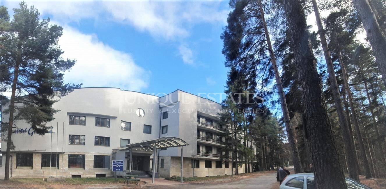 Хотел / Apartment house за продажба в Боровец,  - код на имота: K13370 - image 2