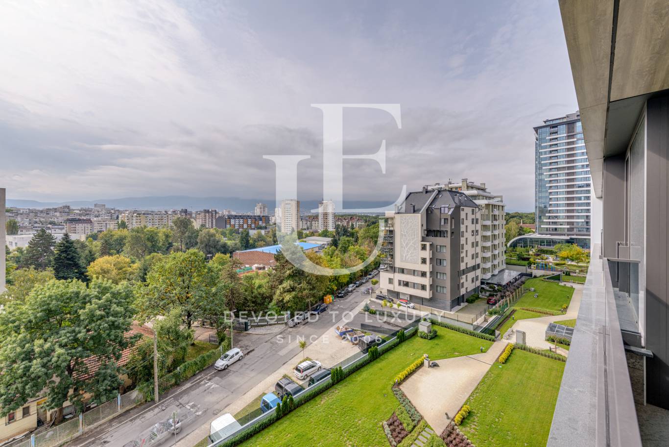 Апартамент за продажба в София, Изгрев - код на имота: K15919 - image 1