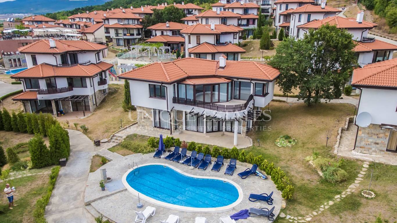 Къща за продажба в Несебър, Кошарица - код на имота: K9933 - image 2