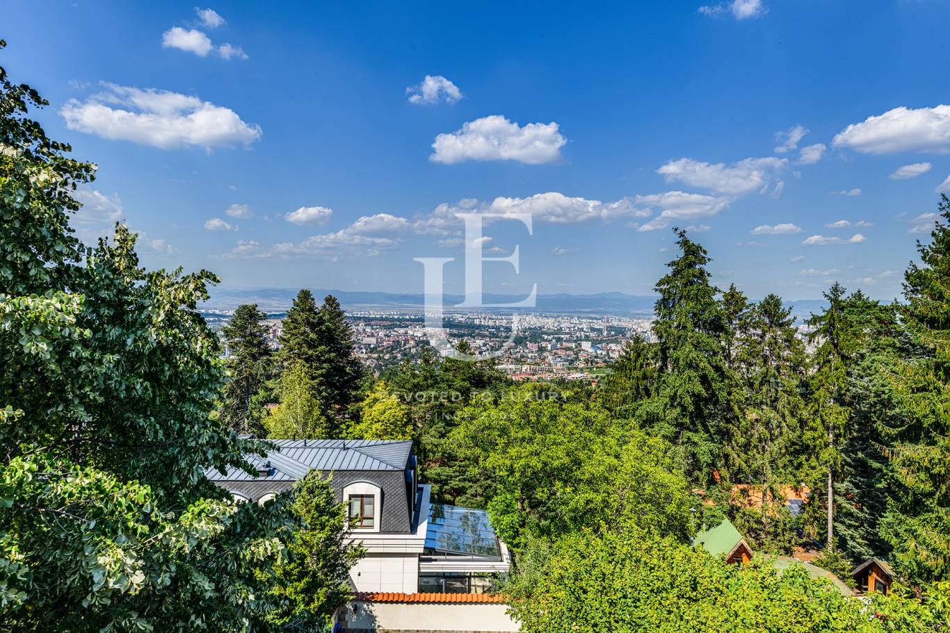 Къща за продажба в София, Бояна - код на имота: N18378 - image 1