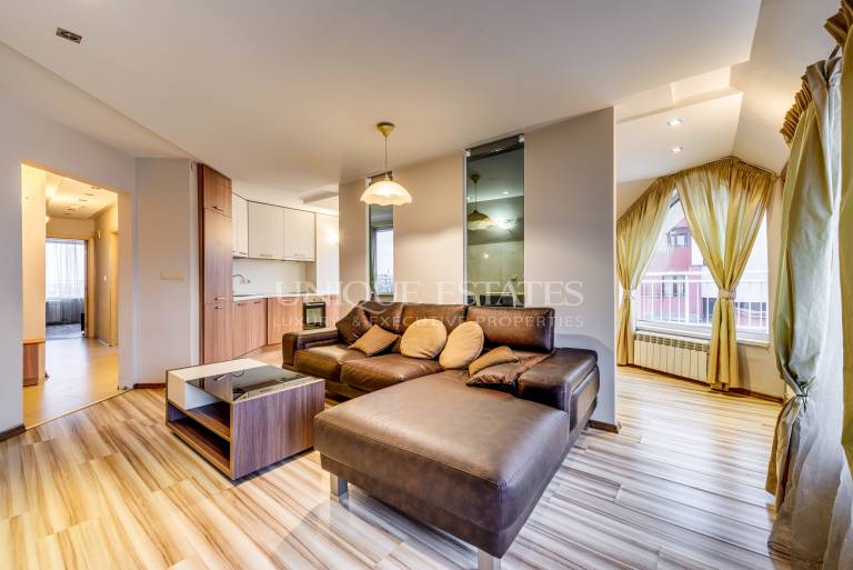 Two-bedroom apartment in Vitosha district