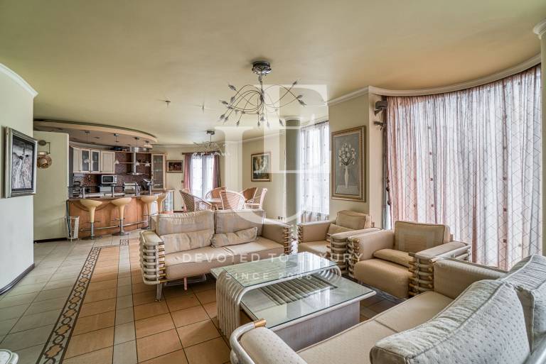 Excellent penthouse with perfect location in Lozenets